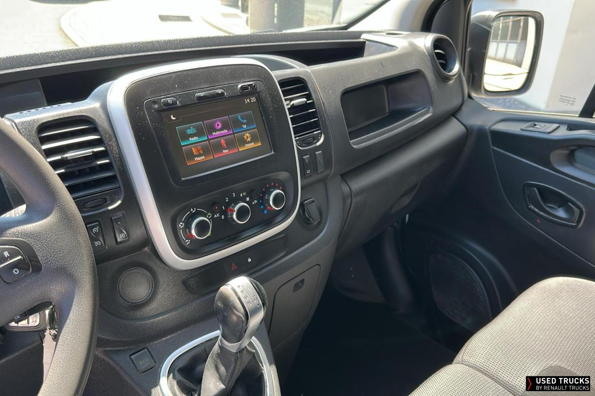 Renault Trafic 145