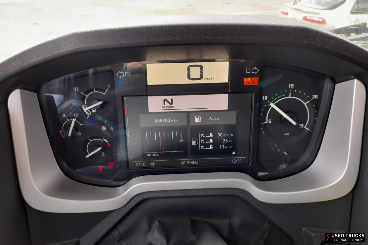 Renault Trucks T 440