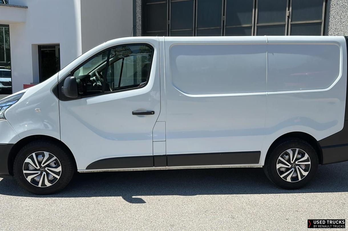 Renault Trafic 145