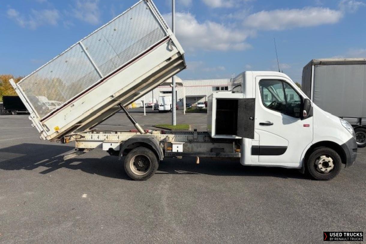 Renault Trucks Master 145