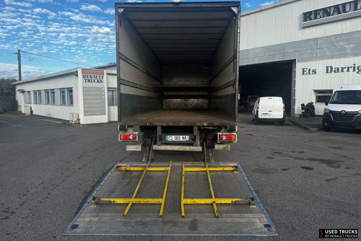Renault Trucks D 240