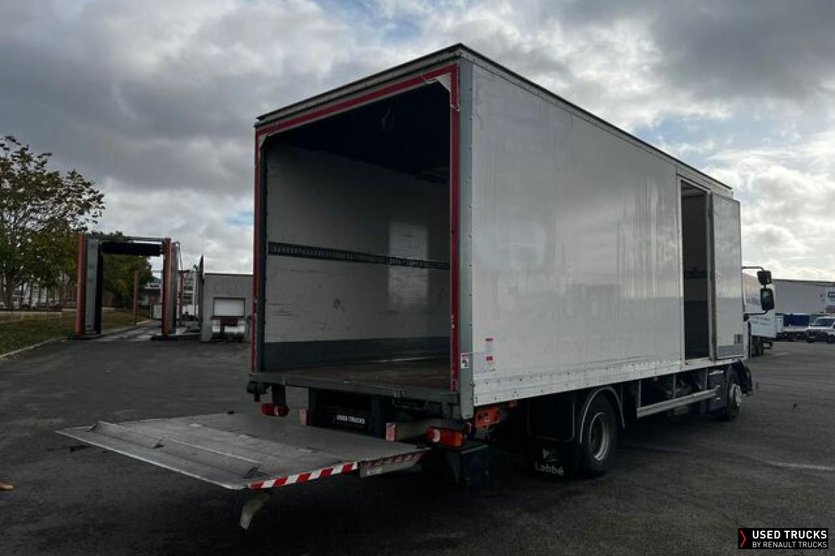 Renault Trucks D 210