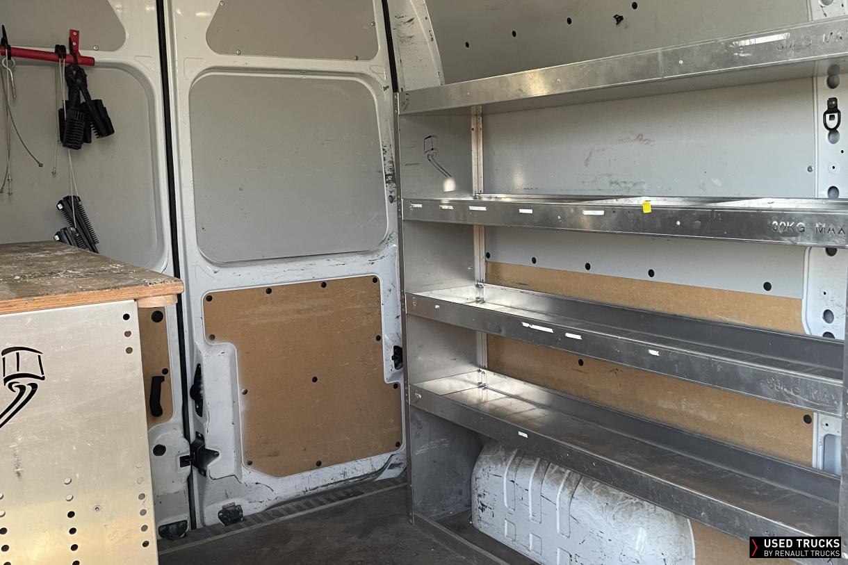 Renault Trucks Master 145