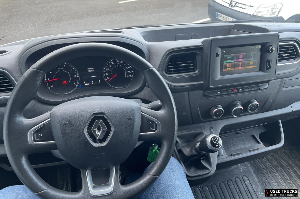 Renault Trucks Master 135