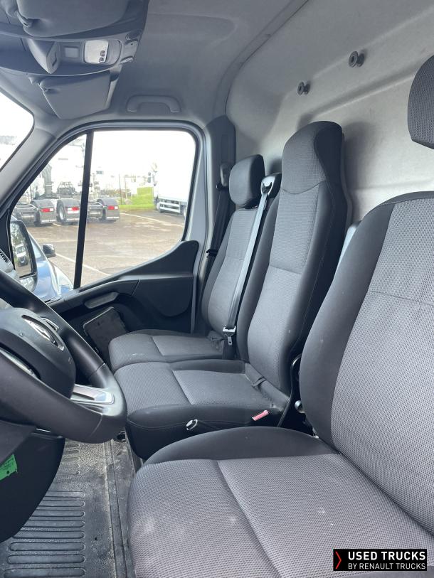 Renault Trucks Master 135