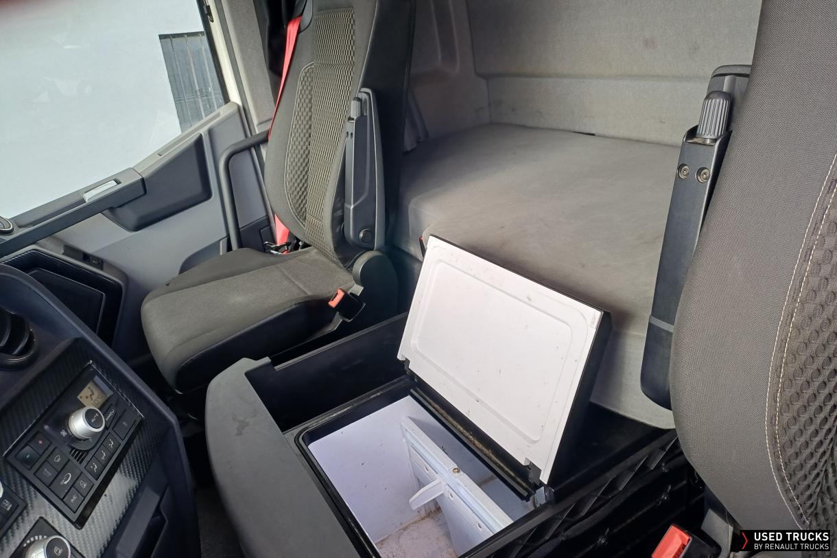 Renault Trucks T High 520
