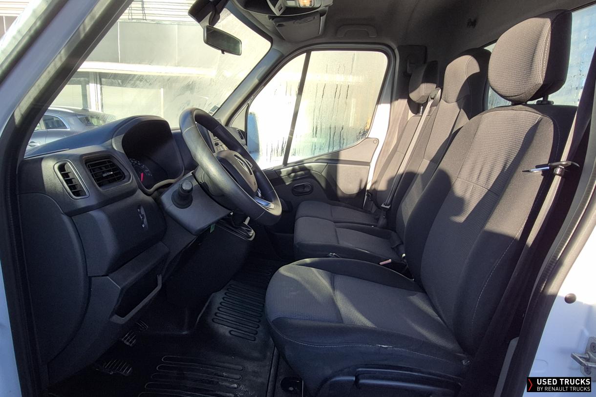 Renault Master 130
