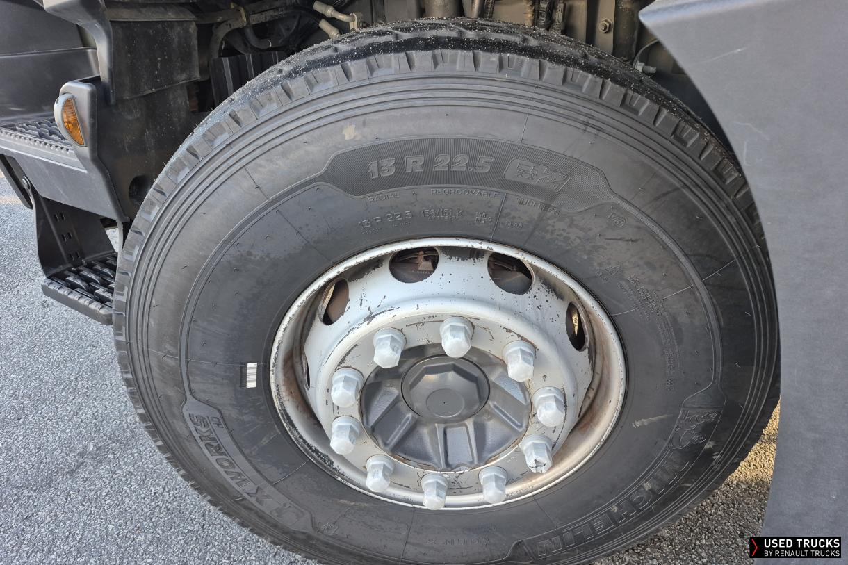 Renault Trucks C 460