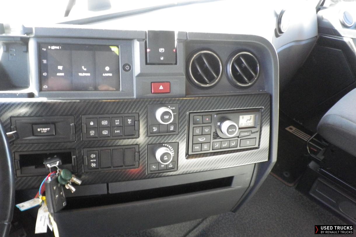 Renault Trucks T High 520