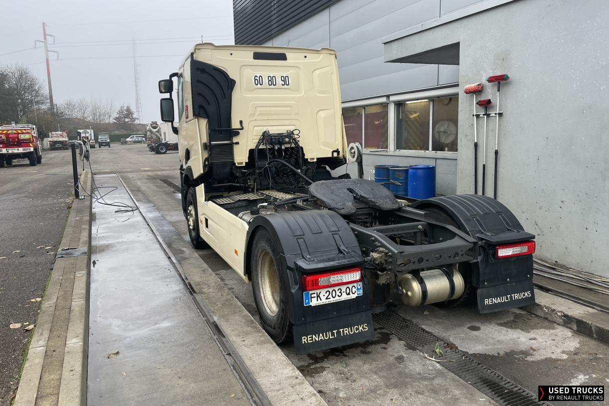 Renault Trucks T 440
