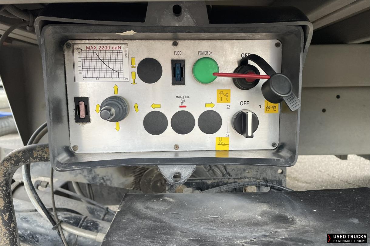 Renault Trucks D 210