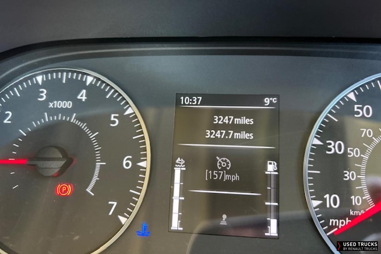 Renault Trucks Master 145