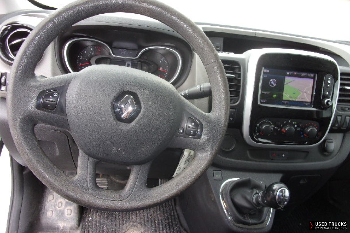 Renault Trucks Trafic 145