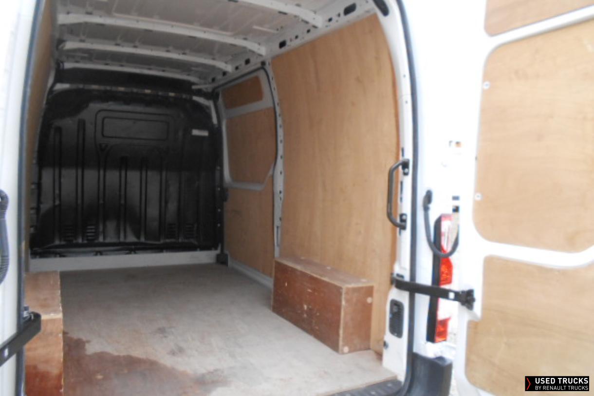 Renault Trucks Master 