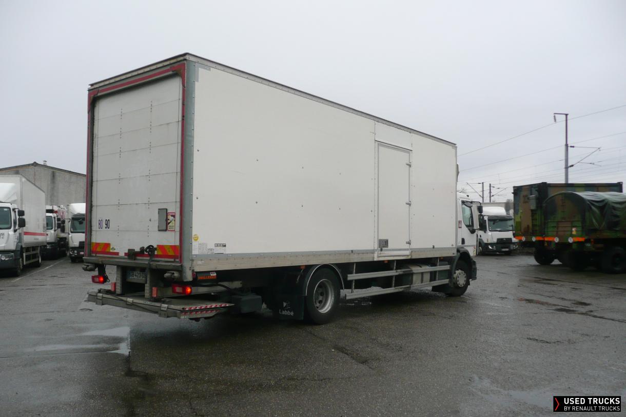 Renault Trucks D Wide 320