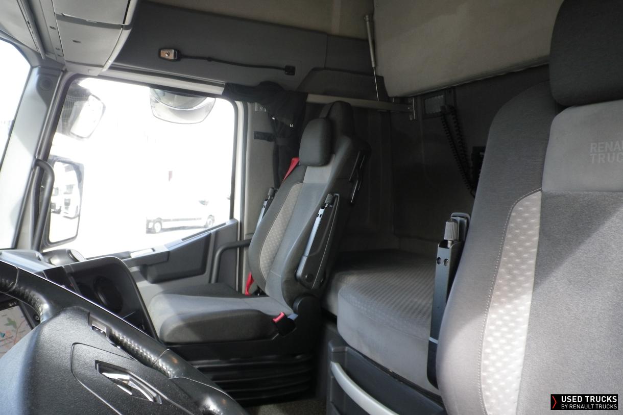 Renault Trucks T 520