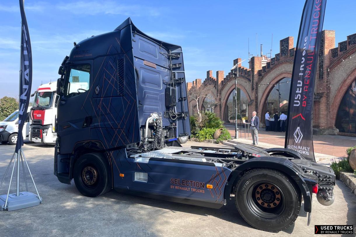Renault Trucks T High 520