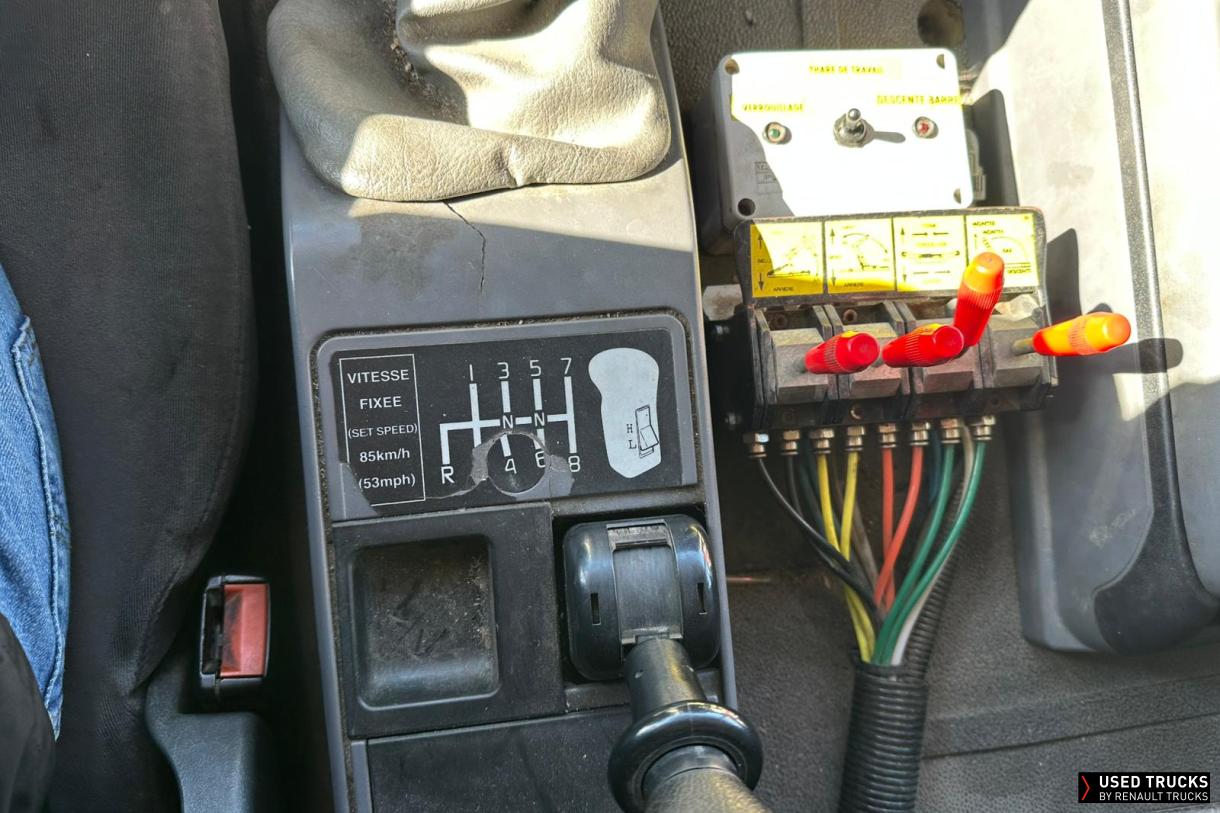 Renault Trucks Premium 410