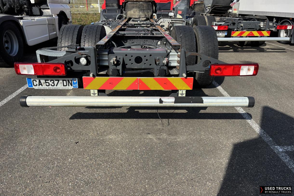 Renault Trucks Premium Route 380