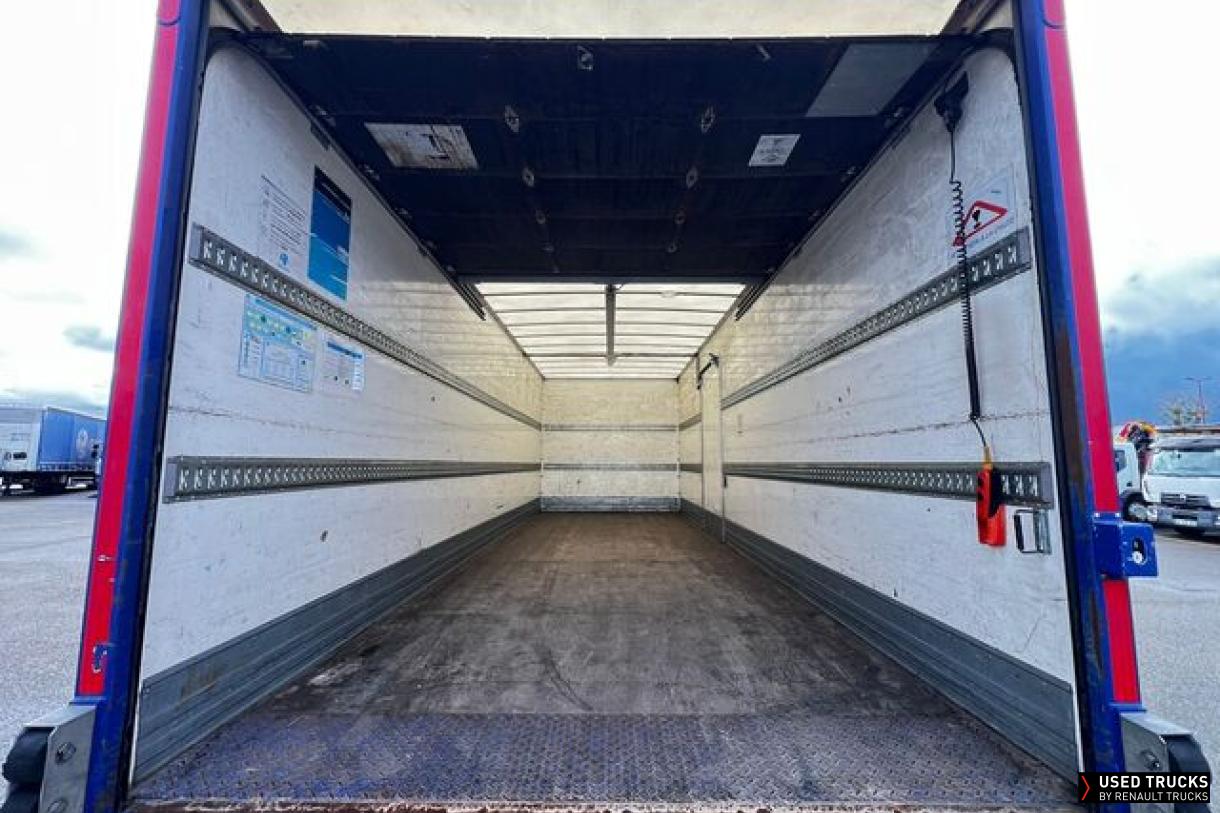 Renault Trucks D 210