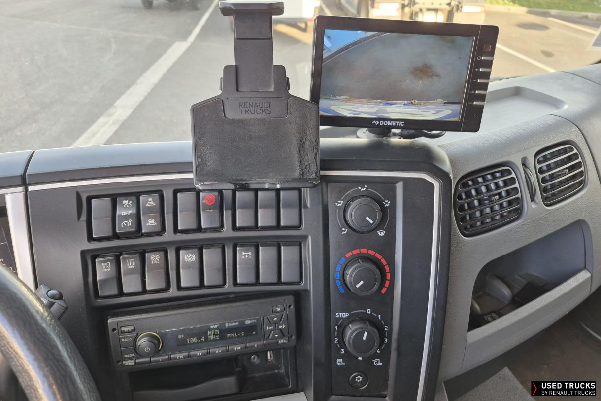 Renault Trucks D 210