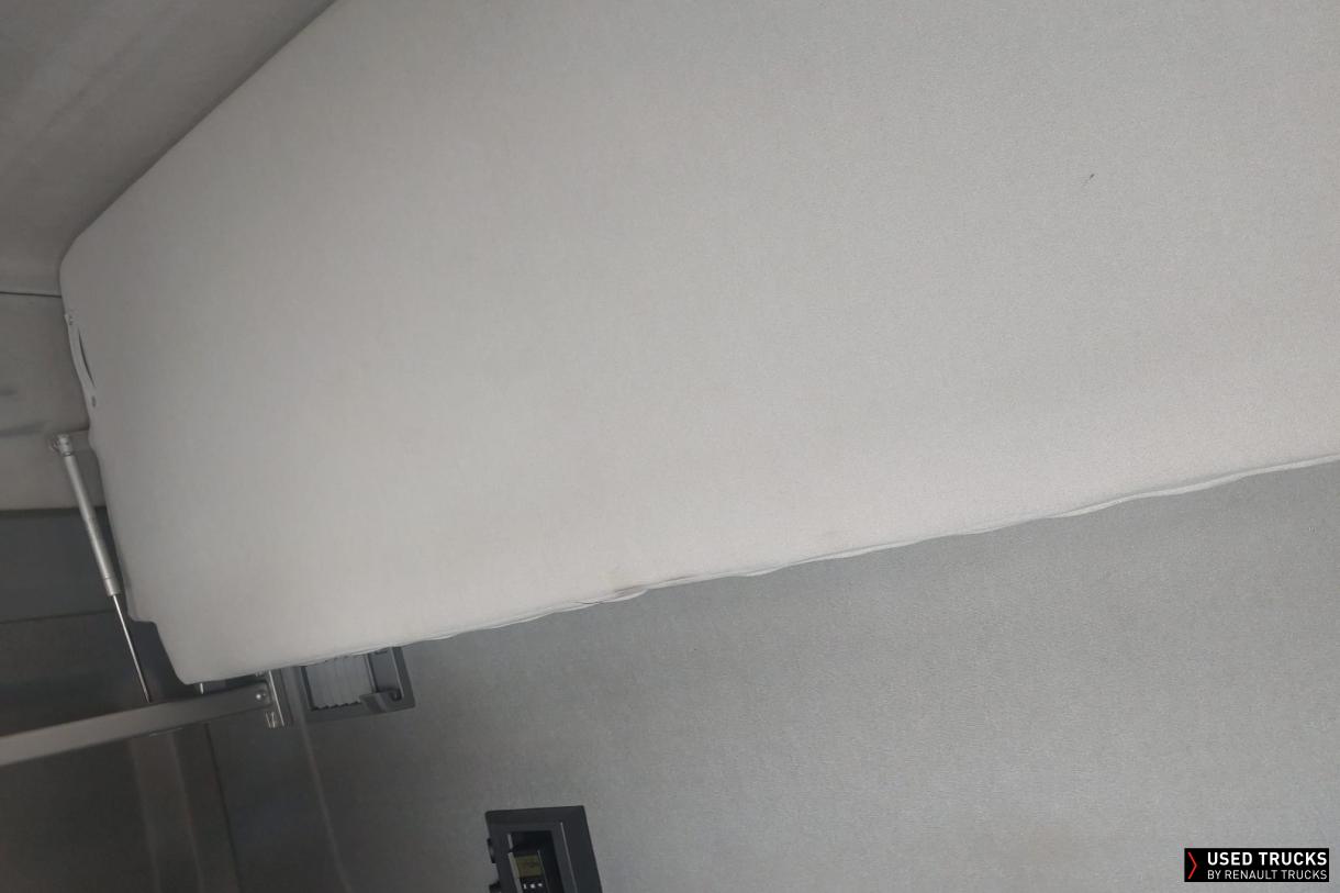 Renault Trucks T 520