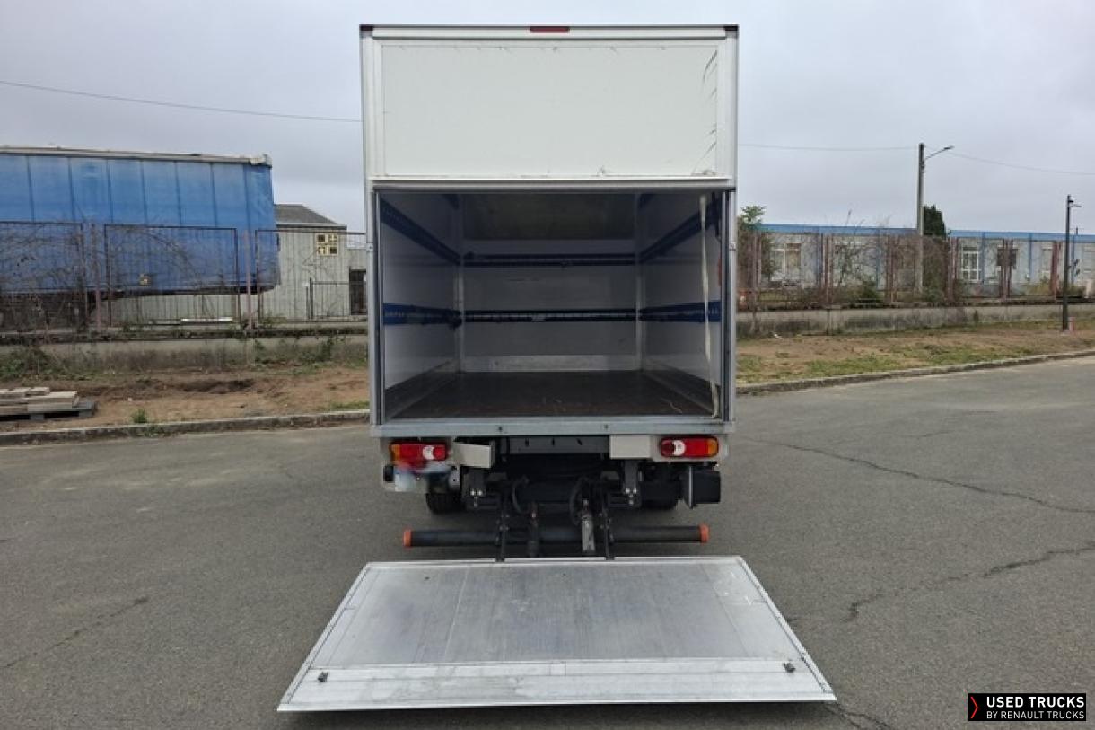 Renault Master 145