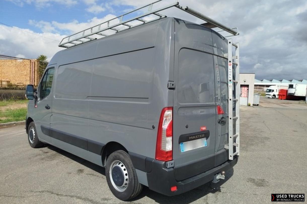 Renault Trucks Master 135
