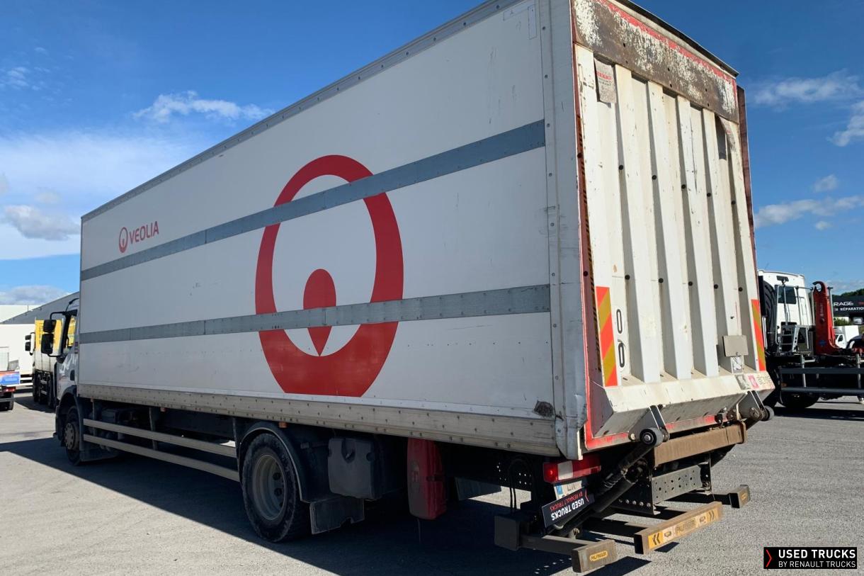 Renault Trucks D Wide 320