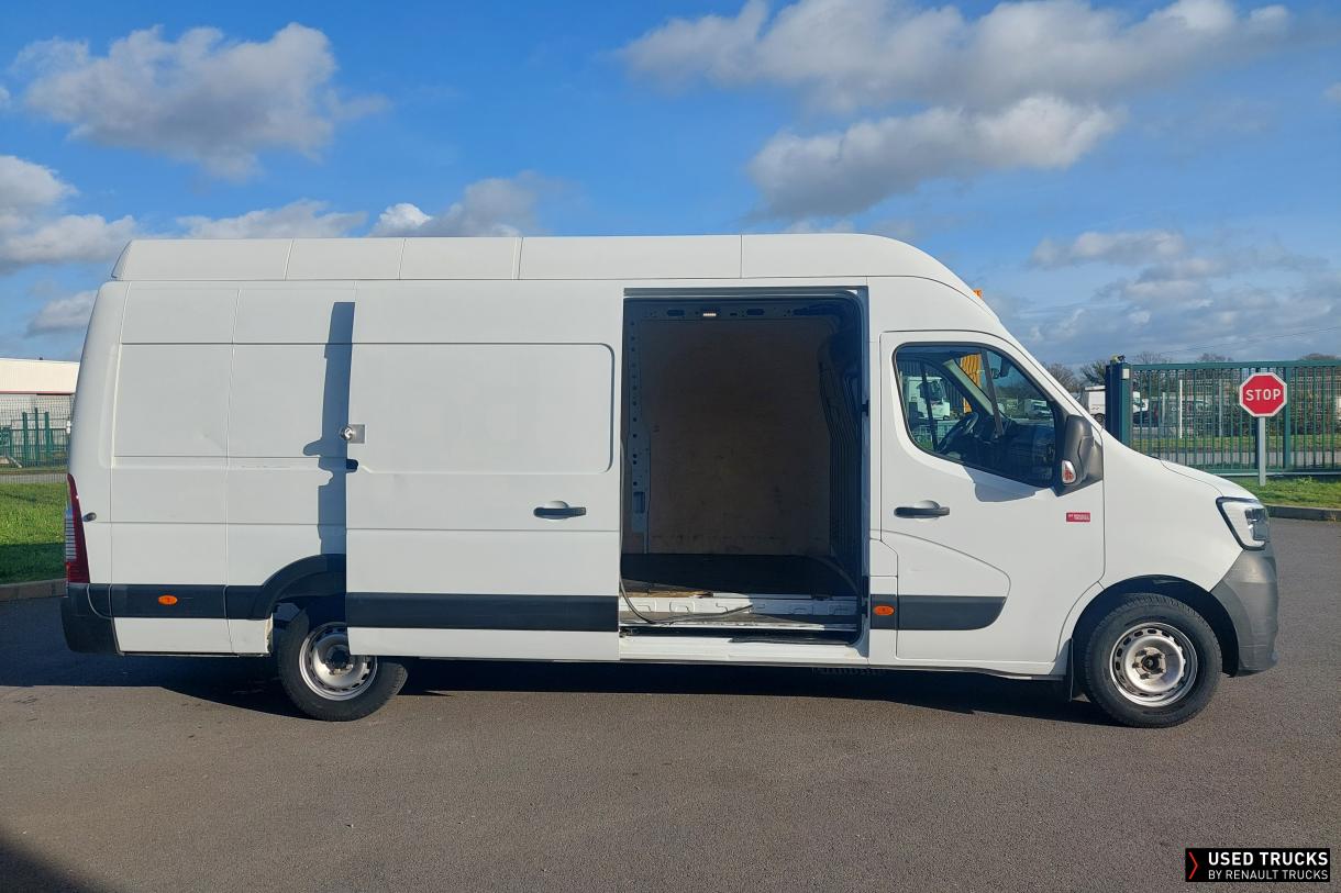 Renault Trucks Master 130