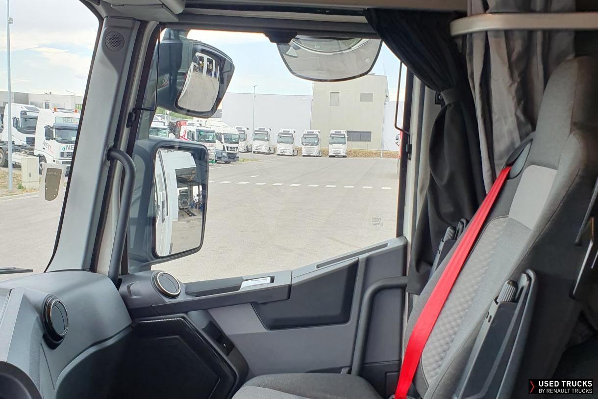 Renault Trucks T High 