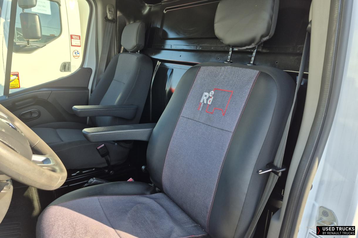 Renault Trucks Master 145
