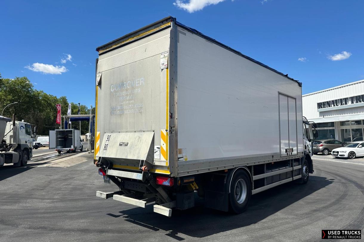 Renault Trucks D Wide 320