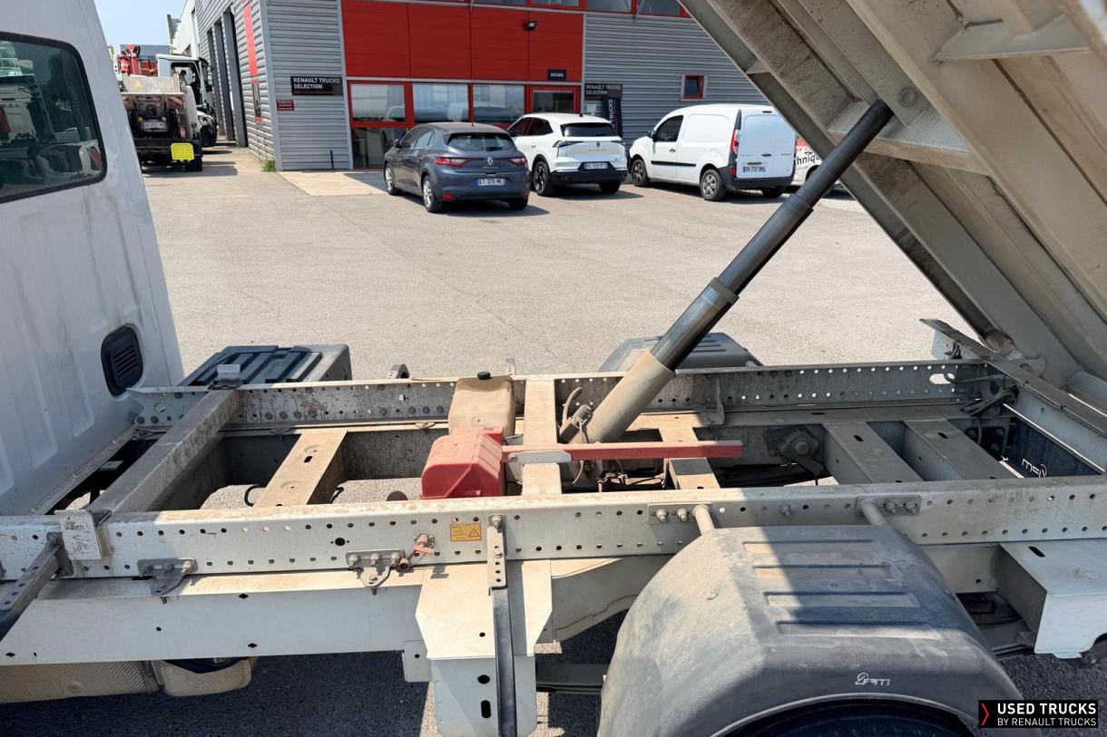 Renault Trucks Master 165