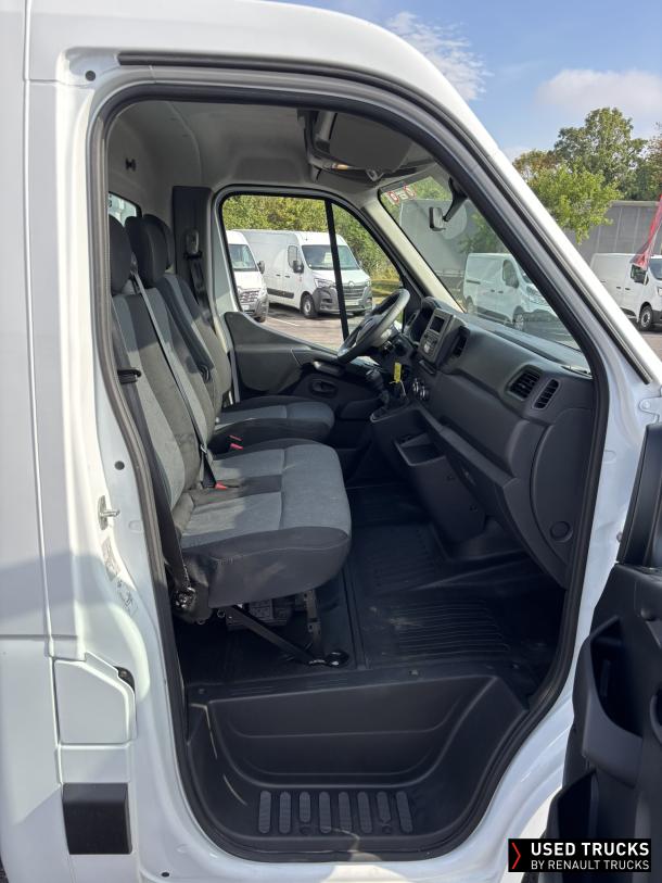 Renault Master 130