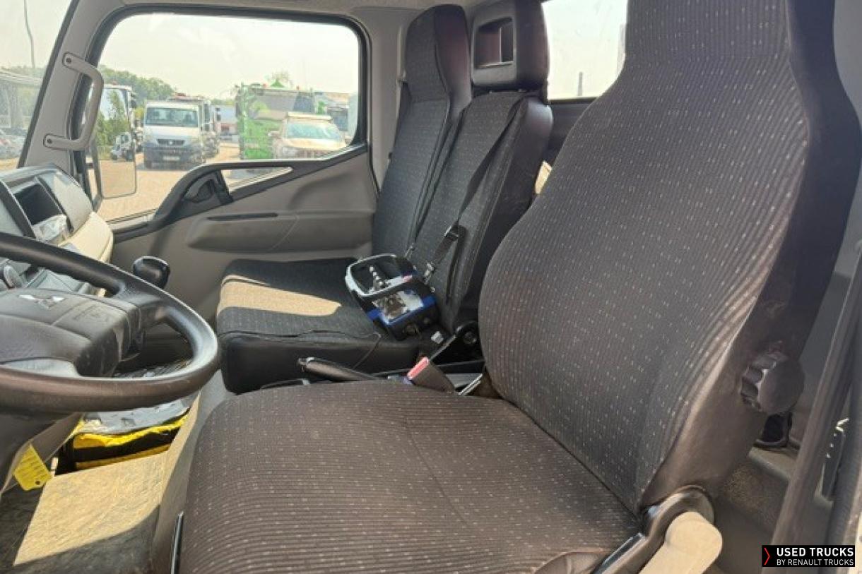 Mitsubishi Canter 150