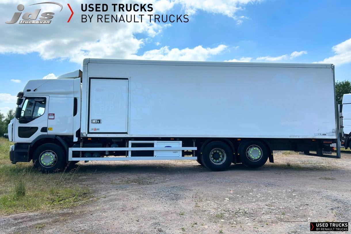 Renault Trucks D Wide 320