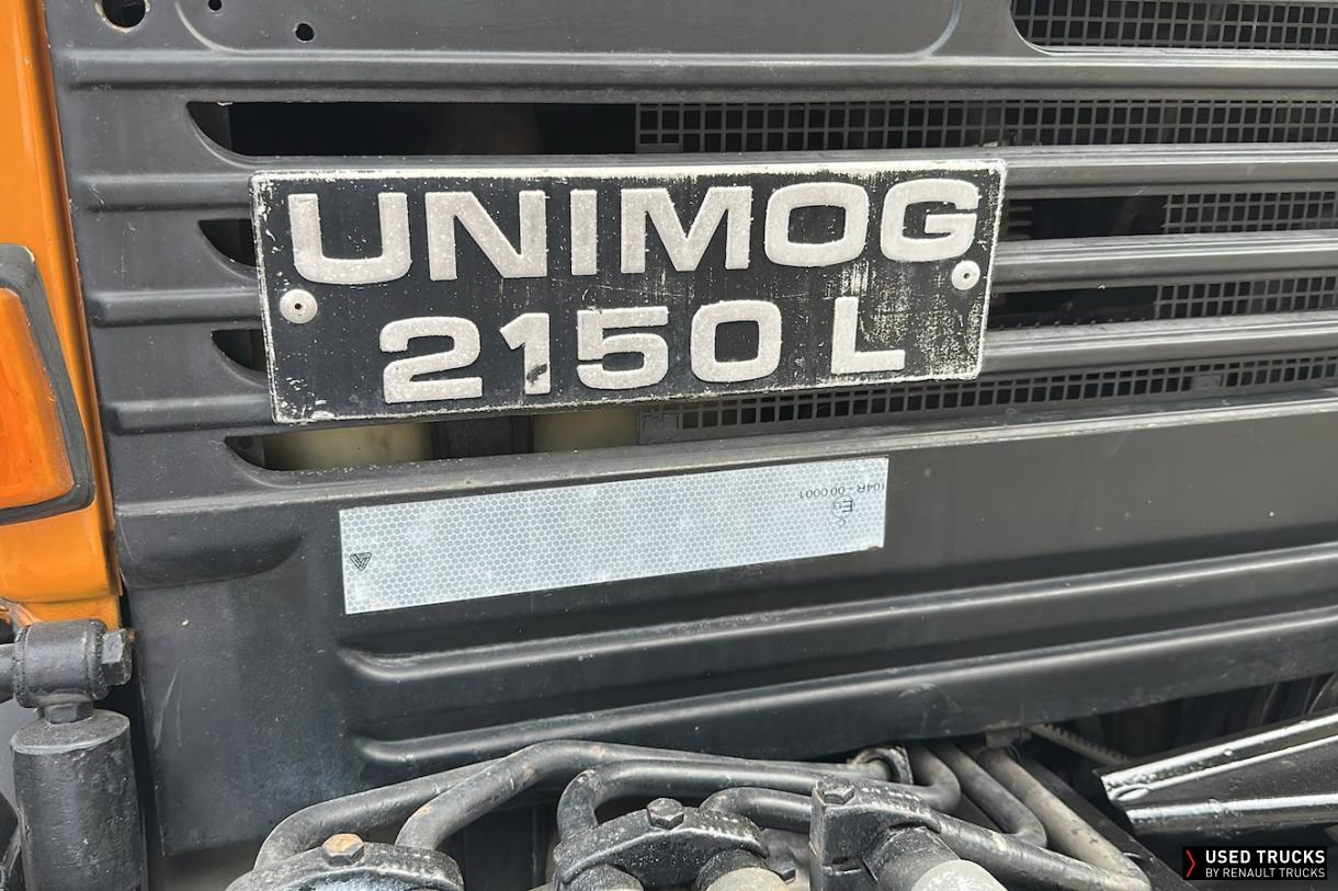 Mercedes-Benz Unimog 240
