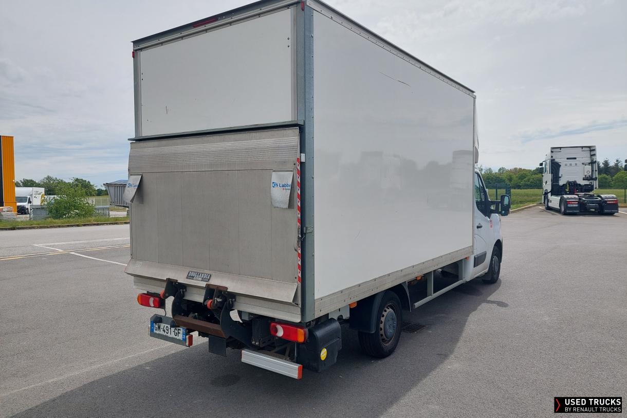 Renault Trucks Master 