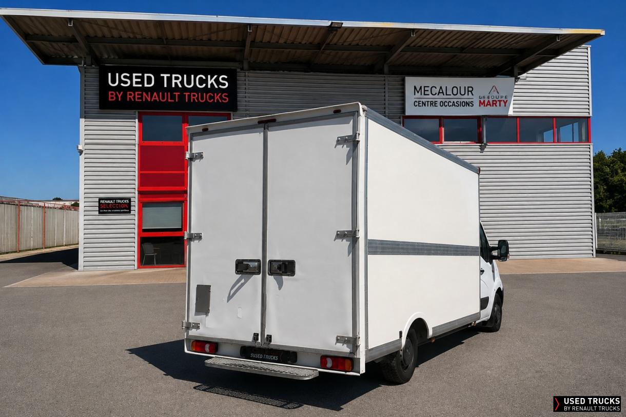 Renault Trucks Master 130