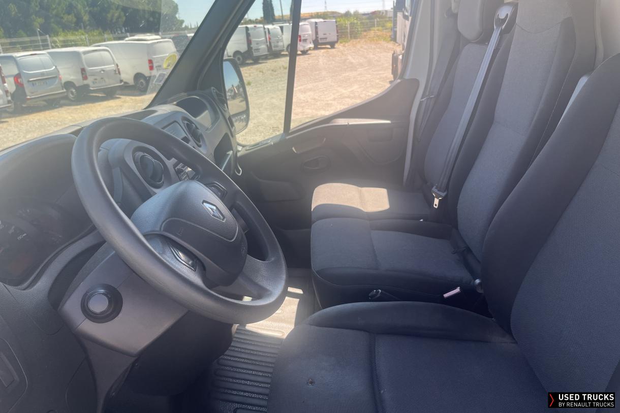 Renault Trucks Master 130