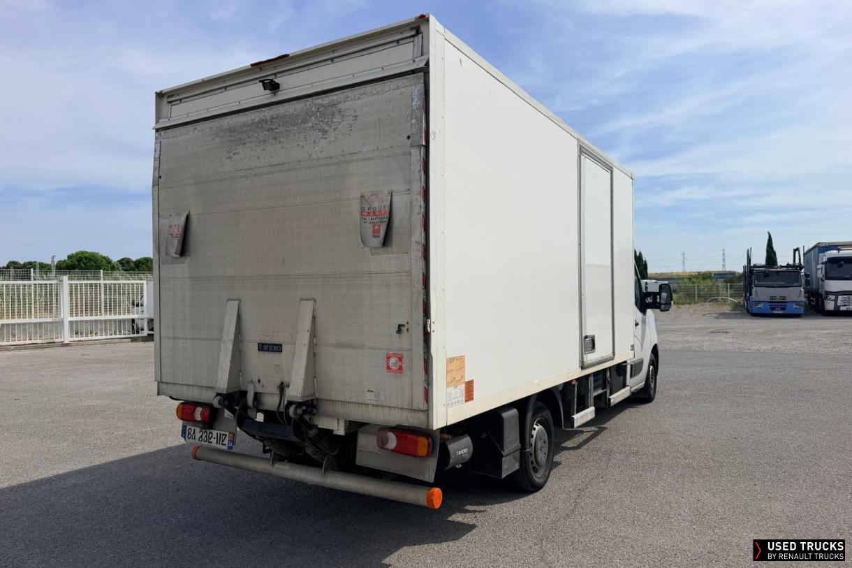 Renault Trucks Master 145