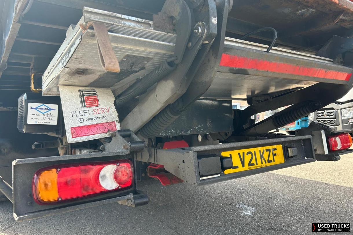 Renault Trucks D Wide 320