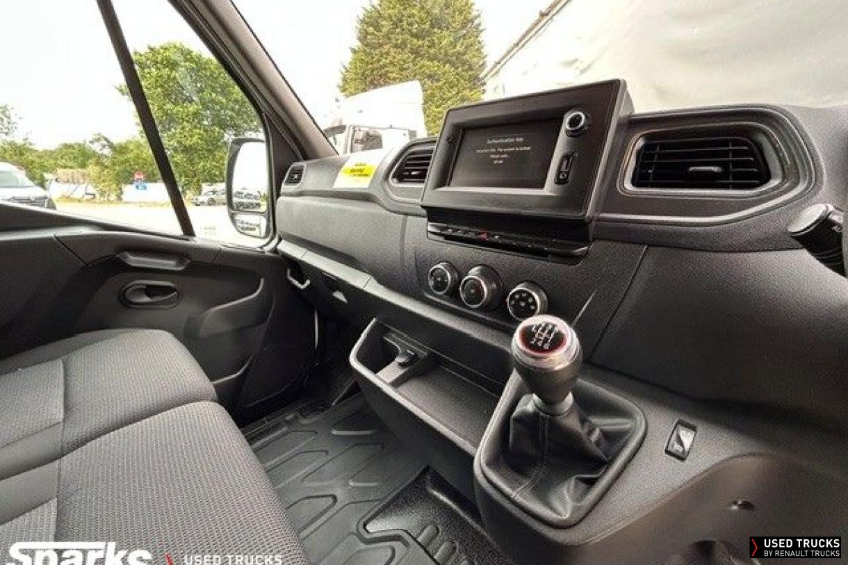 Renault Trucks Master 145