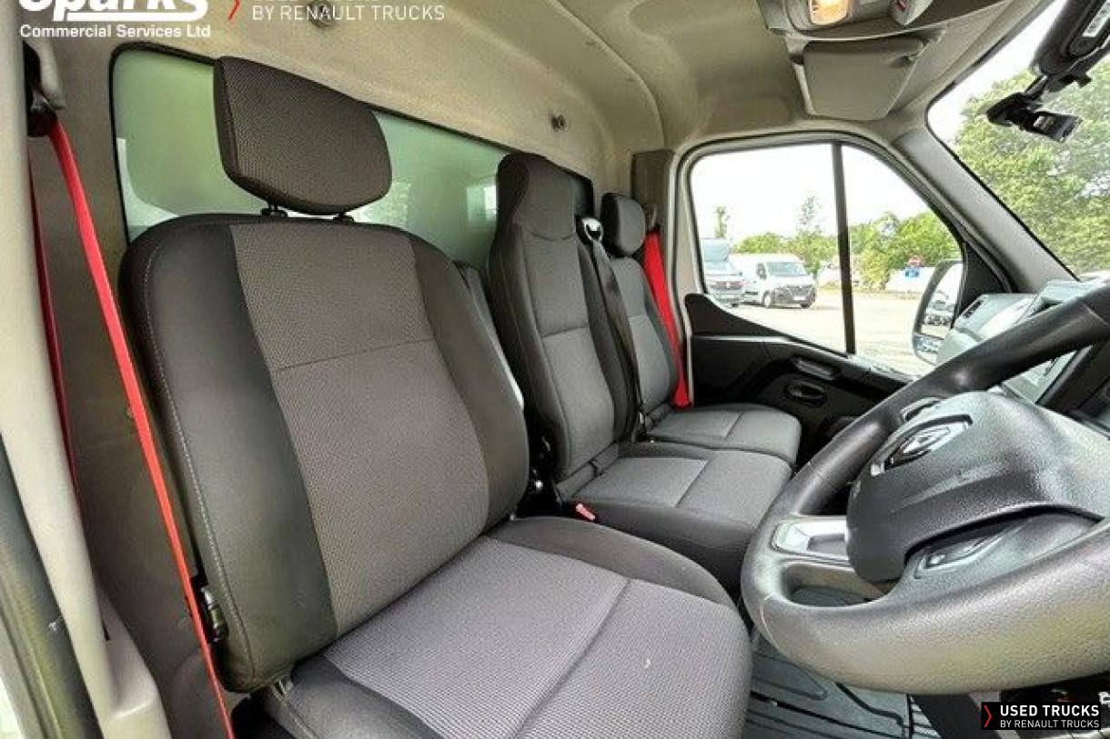 Renault Trucks Master 145