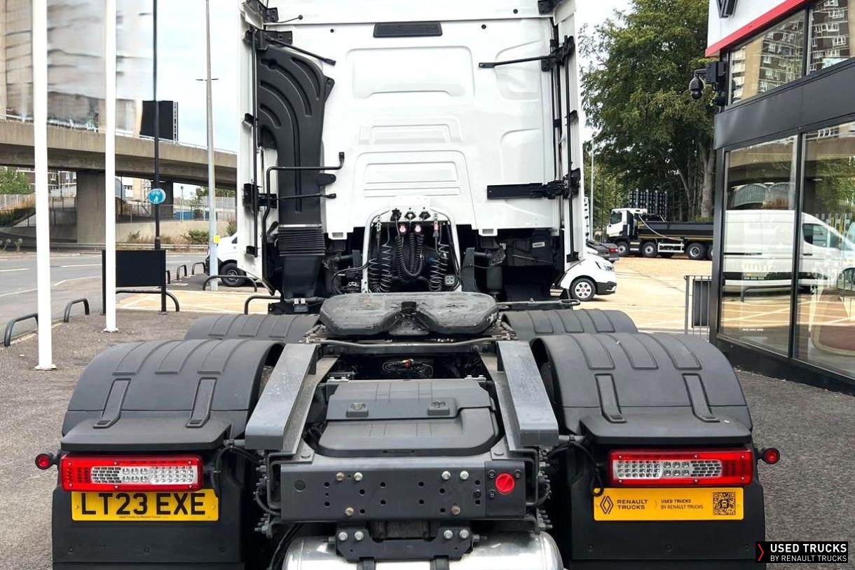 Renault Trucks T High 