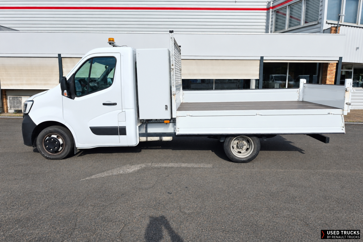 Renault Trucks Master 145