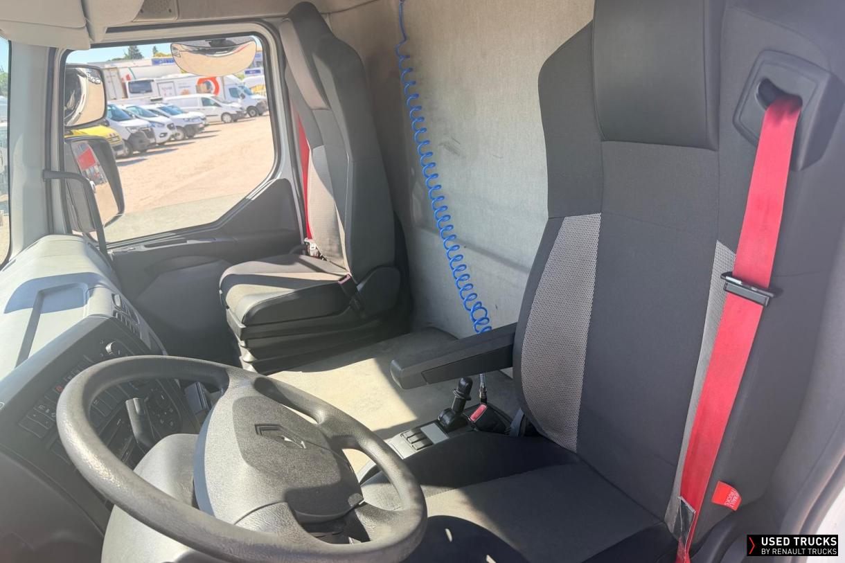 Renault Trucks D 320