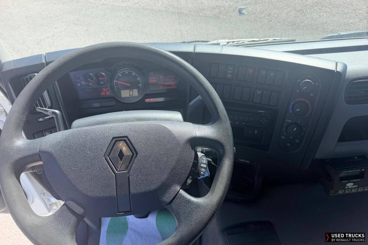 Renault Trucks D 320