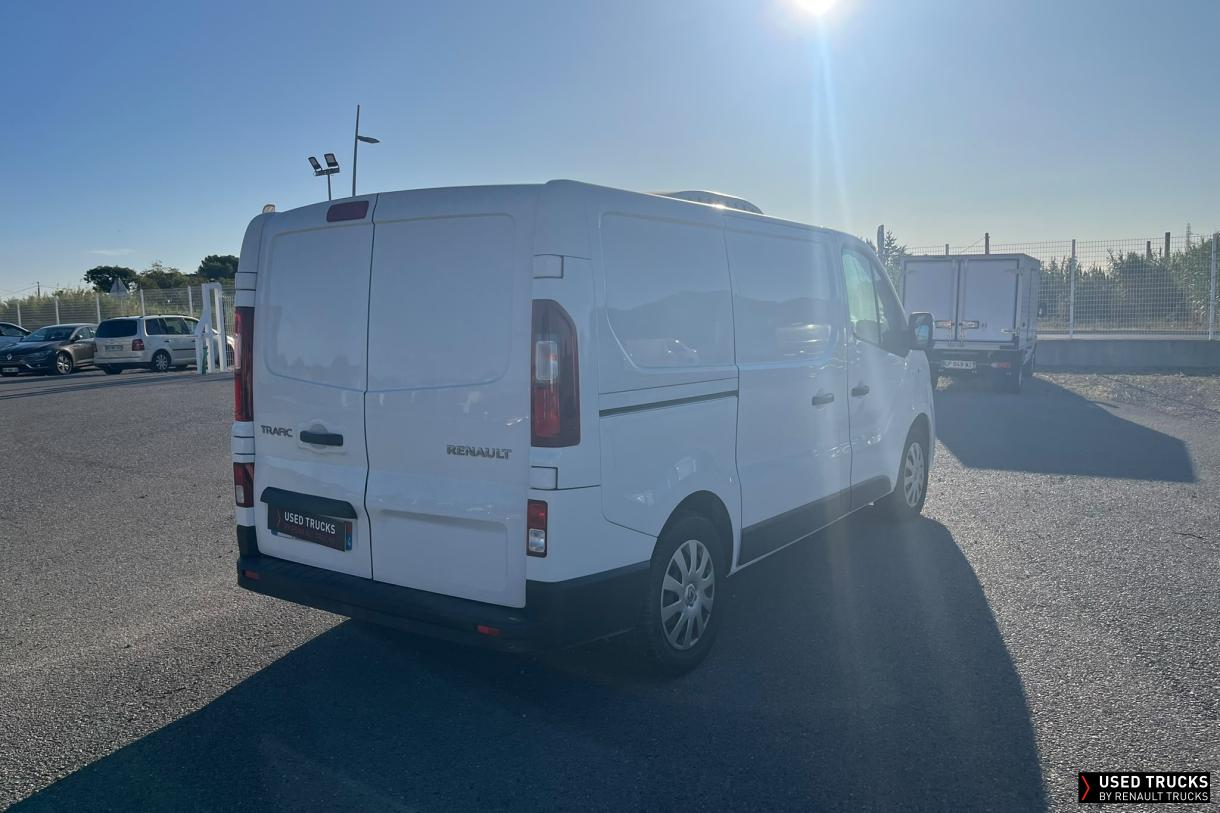 Renault Trucks Trafic 145